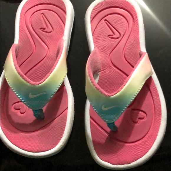 Shoes - Picture 1 of 8